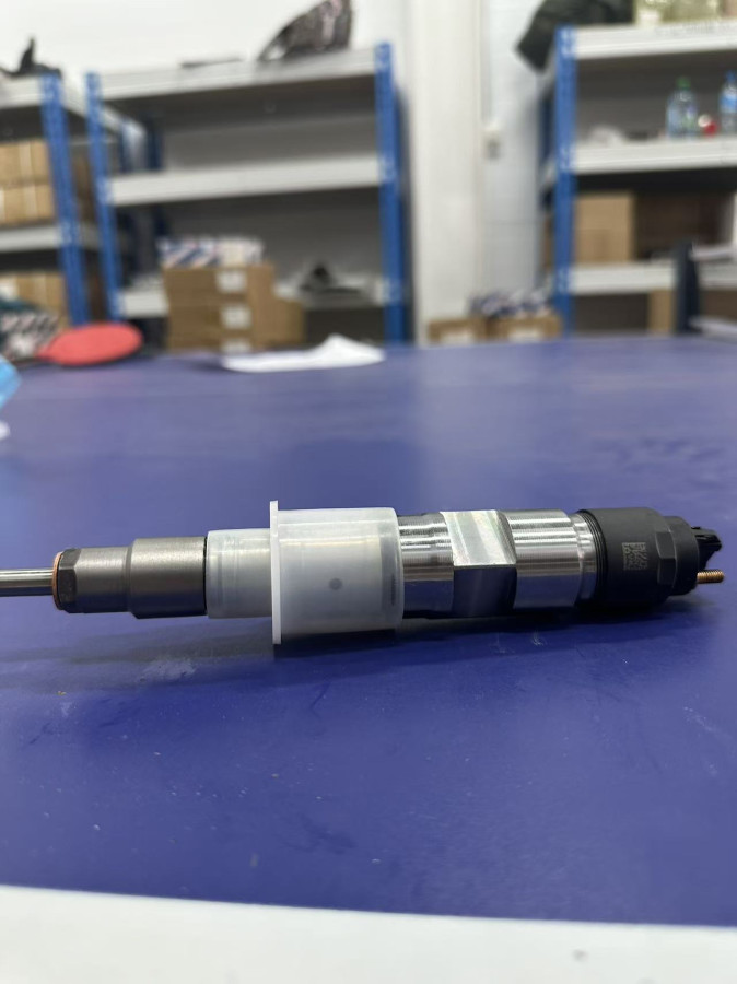 Форсунка 0 445 120 064