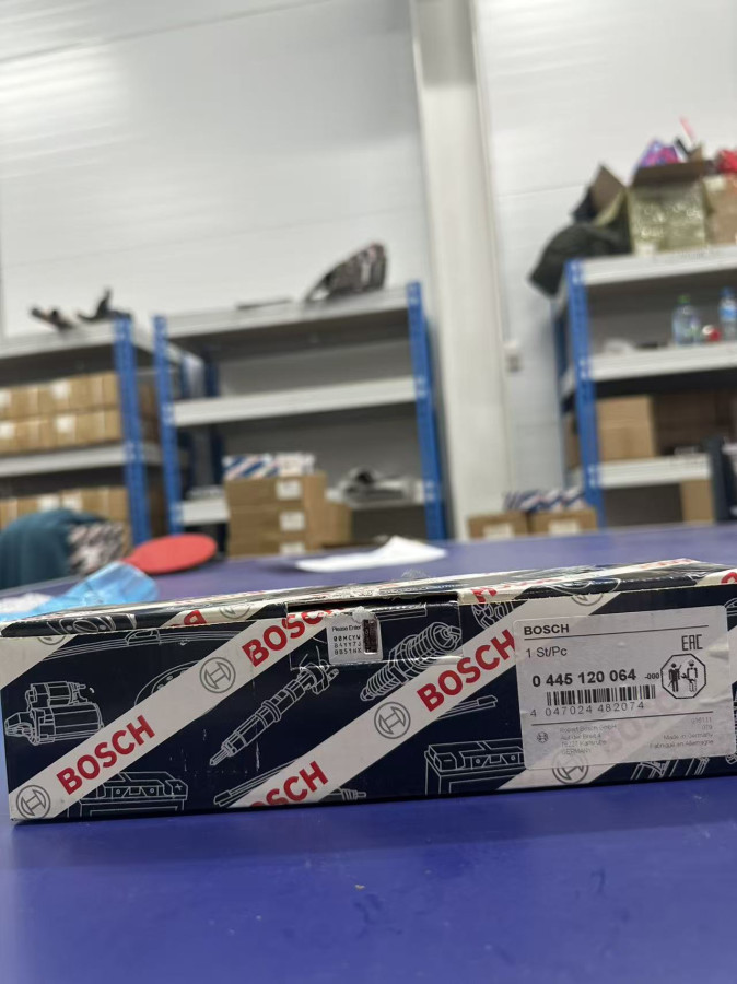 Форсунка 0 445 120 064