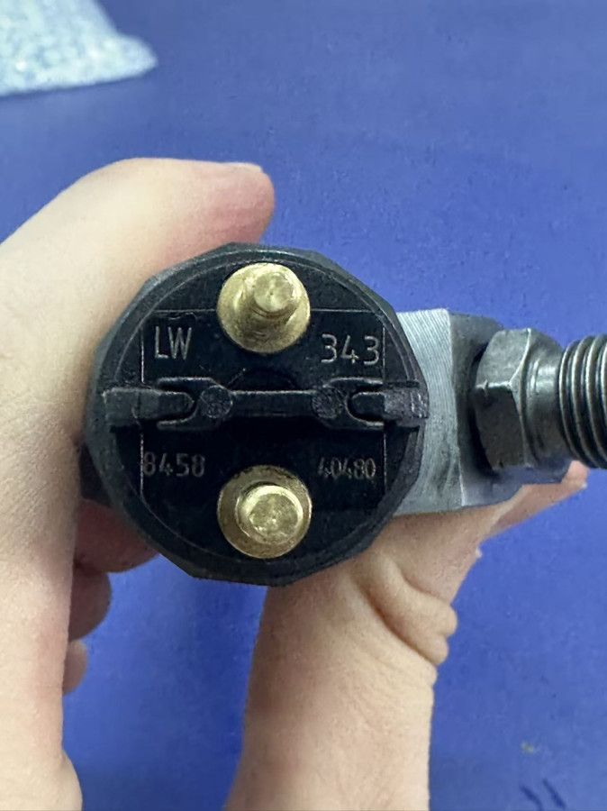 Форсунка 0 445 120 343