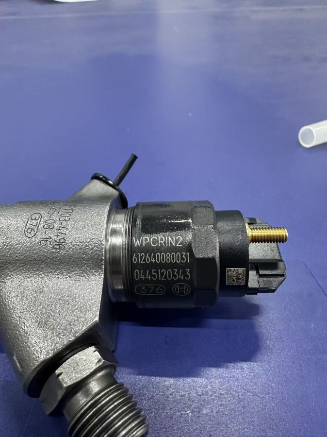 Форсунка 0 445 120 343