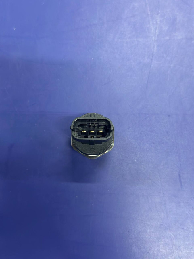 Датчик топливной рампы 0281002864