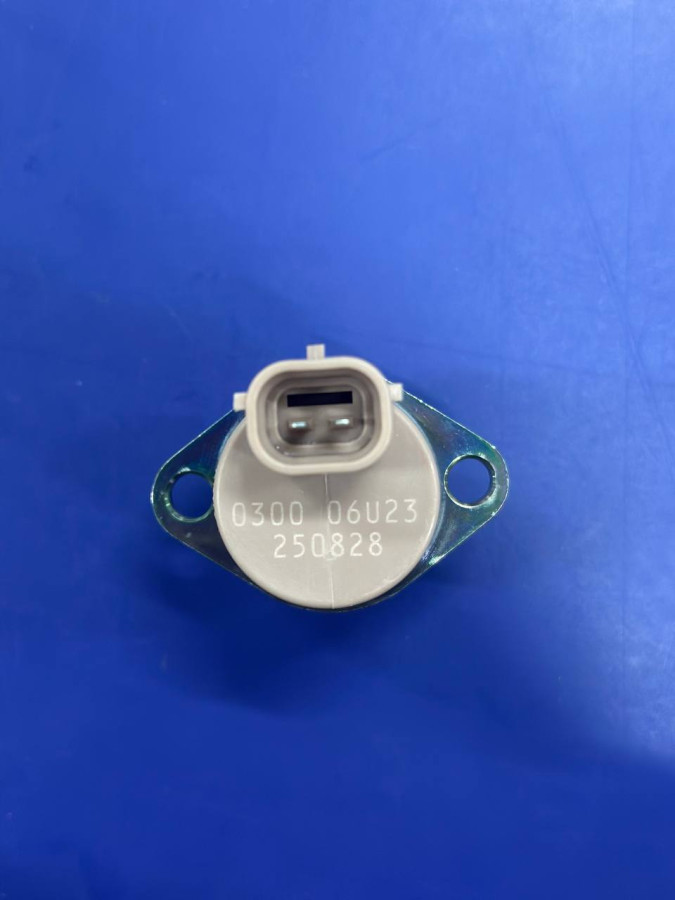 Регулятор давления топлива 294200-0300