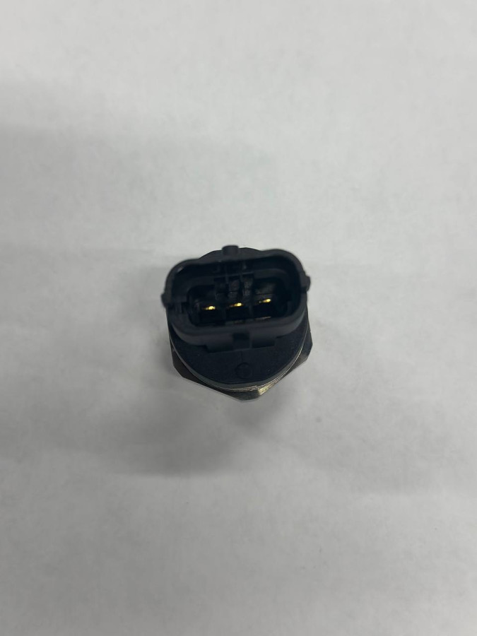 Датчик давления топливной рейки 0281002475